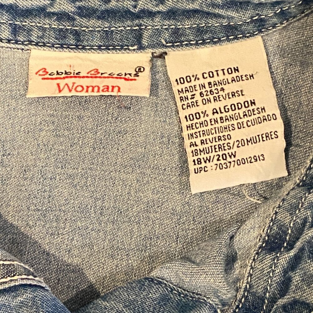 Bobbie Brooks Chambray Embroidered Button Down Sh… - image 6